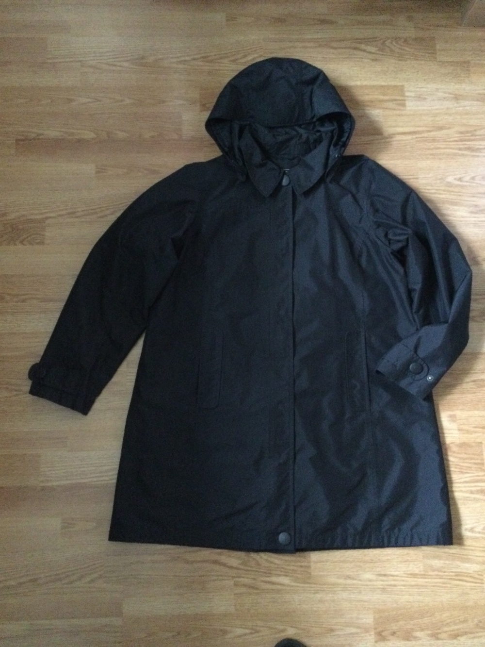 L.L.Bean  Black Waterproof Hooded Raincoat Jacket W-s Size L  2-Way Zip Lined
